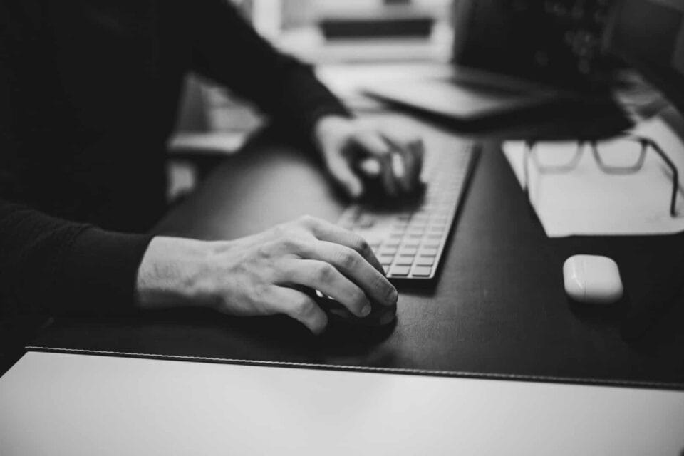 Kiitos yhteydenotostasi BOWAan!