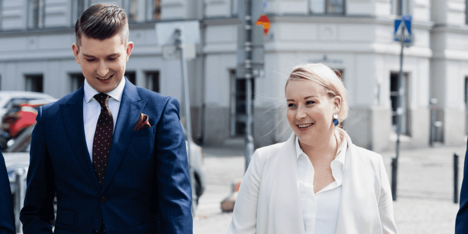 Paula ja Valtteri||Lakimiehet BOWA